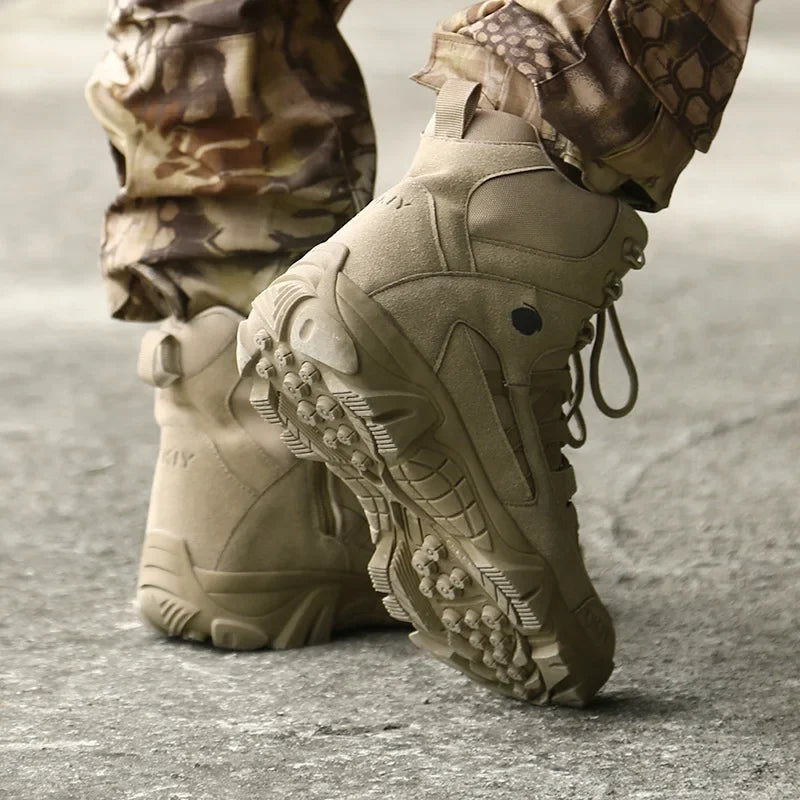 Botas táticas impermeáveis para atividades ao Ar Livre - ArmariaBr