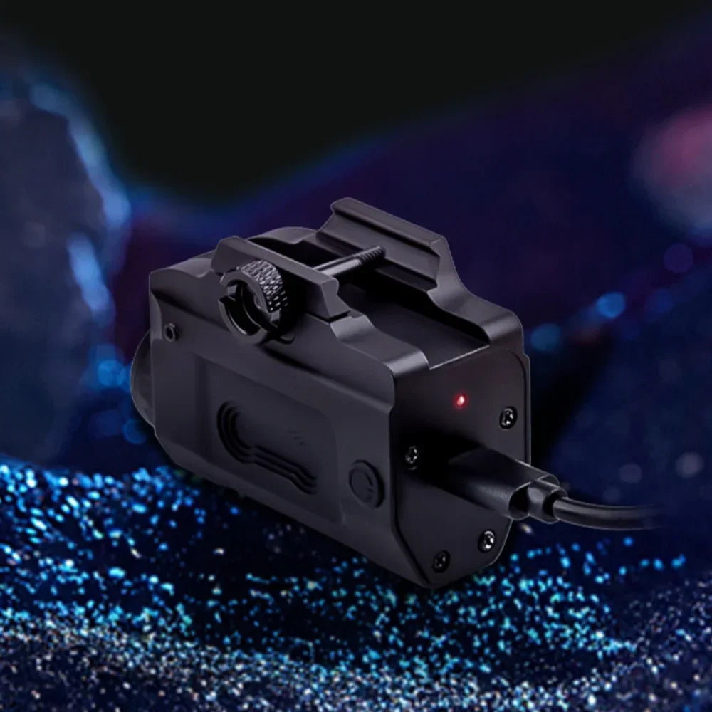 Lanterna tática com laser recarregável verde / vermelho com trilho picatinny