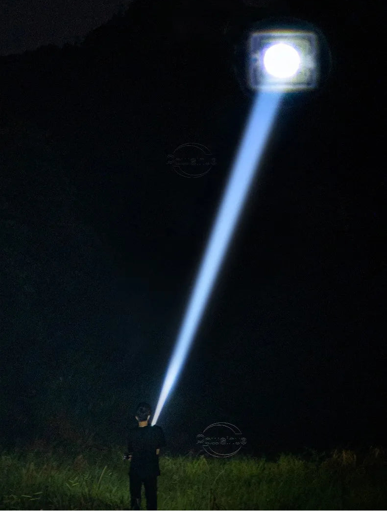 Lanterna tática de LED usb recarregável