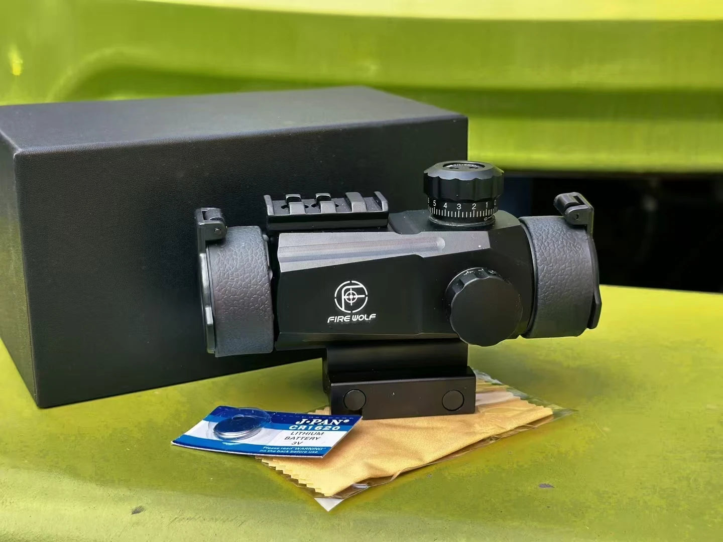 Mira telescópica Spirit Fox metálica 1x35 com ponto vermelho e trilho 20mm